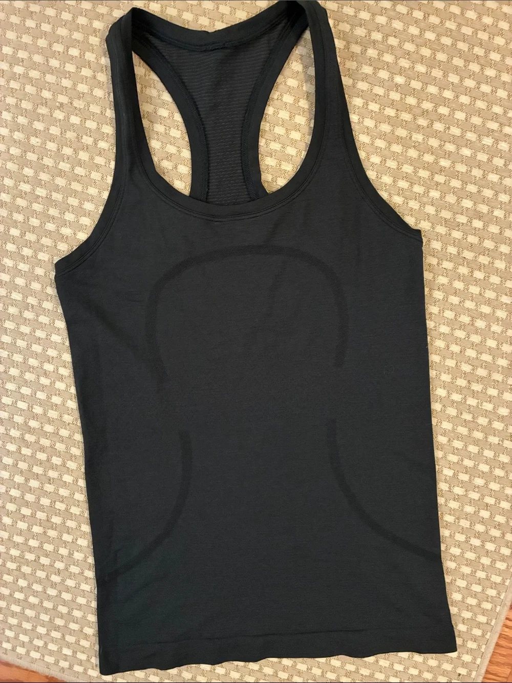 Lululemon Swifty Tech tank